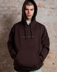Stijn: 184CM/6'0 wearing size L.