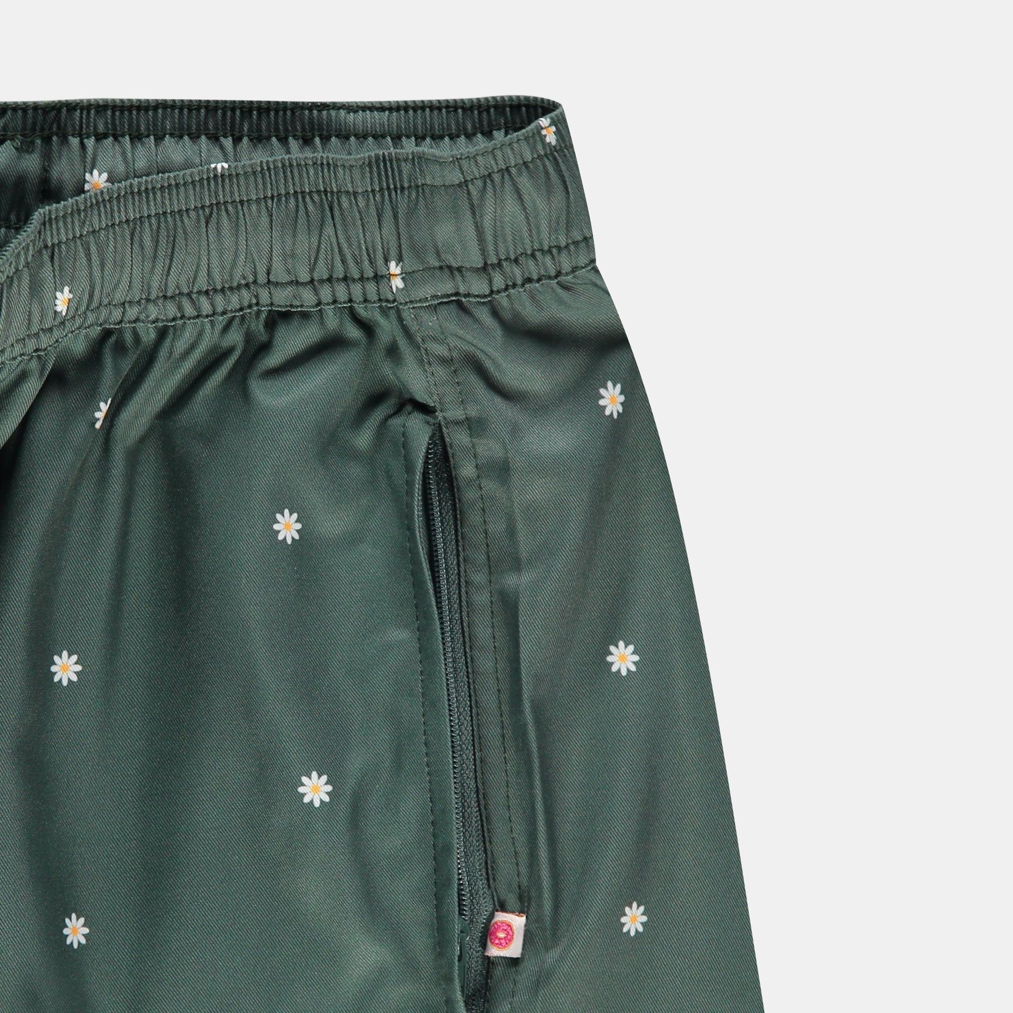 Daisy Shorties